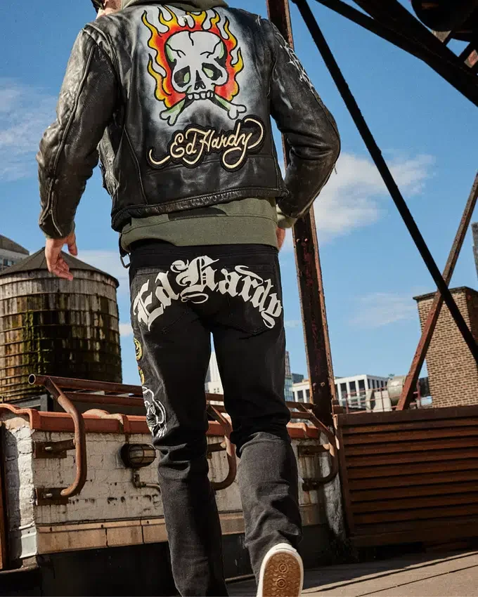 Dagger Skull Slim Taper Jean Dagger Skull Slim Taper Jean